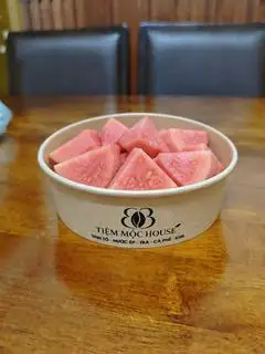 Hình ảnh Ổi hồng - hộp 350g
