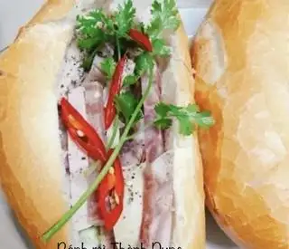Bánh mì giò thủ - 28.000 ₫ tại Bánh Mì Hà Nội Chính Hiệu - Trương Quốc Dung