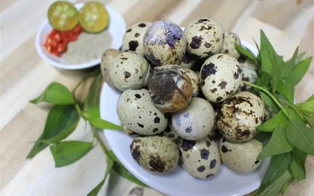 Trứng cút lộn - 10 trứng - 24.000 ₫ tại Ăn Vặt, Cá Viên & Mì Trộn - Trần Xuân Soạn