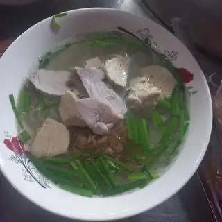 Hình ảnh BÁNH CANH THỊT + BÒ VIÊN 