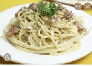 Hình ảnh Mỳ sốt kem nấm