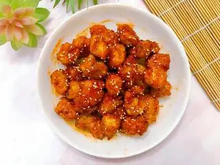 Gà Viên Xốt Cay Hàn Quốc - 50.000 ₫ tại Ăn Vặt & Cá Viên Chiên - Nguyễn Văn Khối