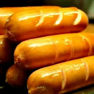 Hình ảnh Xúc Xích Chiên ( 5 Cái )