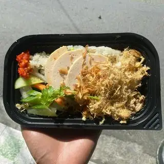 Xôi Pate Chà bông - Chả lụa - 39.900 ₫ tại Xôi Mặn & Bánh Mì Phú Quý - Trần Văn Đang