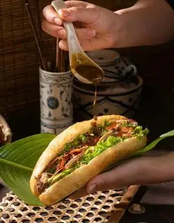Hình ảnh Bánh mì teriyaki