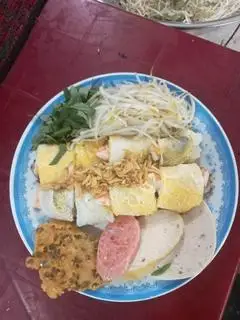 Bánh cuốn trứng tôm - 55.000 ₫ tại Bánh Cuốn Nóng Quỳnh Như - Lê Quang Định