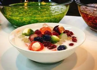 Hình ảnh Chè hoa quả thạch phô mai