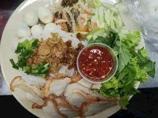 Hình ảnh BÚN THỊT LUỘC NƯỚC TƯƠNG 