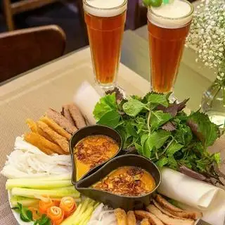 Hình ảnh 2 suất nem nướng