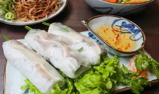 Gỏi Cuốn Tai Heo - 12.000 ₫ tại Gỏi Cuốn Ngon - Trần Văn Đang