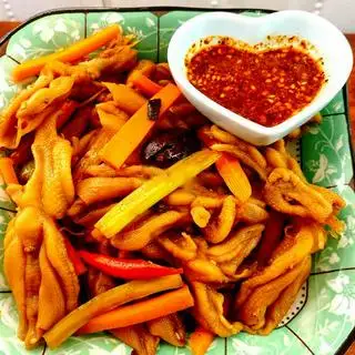 Hình ảnh Chân vịt xì dầu tê cay (13 Chân)