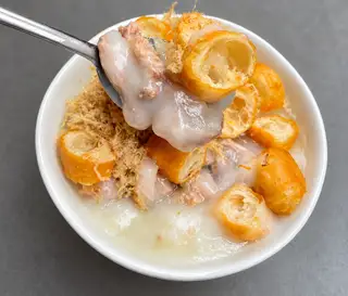Hình ảnh Cháo Sườn + Quẩy + Ruốc + Sụn