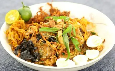 Bánh Tráng Trộn Su Su - Ăn vặt gần bạn