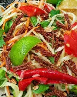Hình ảnh Nộm SomTum Bò Khô