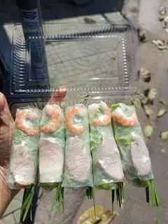 Hình ảnh gỏi cuốn tôm thịt tương