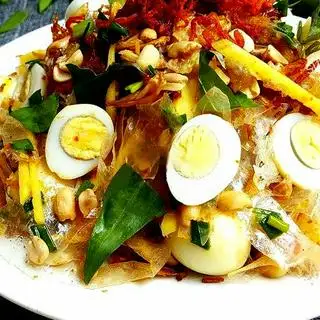 Bánh tráng tổng hợp - 25.000 ₫ tại Bánh Tráng Trộn Thanh Trúc - Xô Viết Nghệ Tĩnh