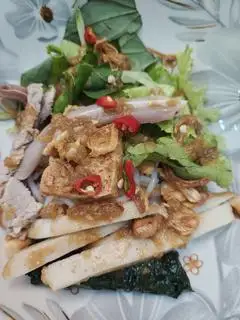 Hình ảnh 2. Bún mắm nêm Đậu Hủ + Thịt Luộc + Chả Lá