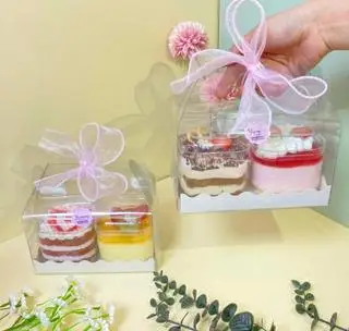 Hình ảnh Set Bánh 2 vị (1 Redvelvet 1 Mousse)