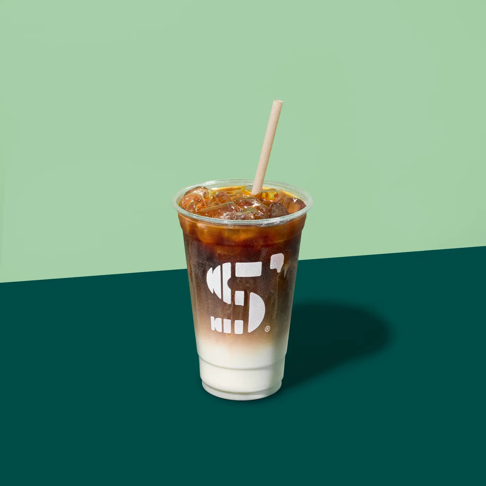 (Iced) Creamy Caffè Nel Drip (Vợt “Xỉu”) - 55.000 ₫ tại S'mores Saigon Caffè - Trần Hưng Đạo