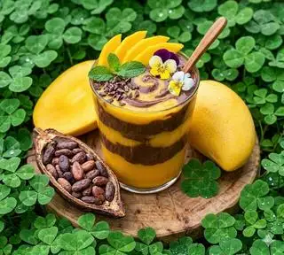 chuối - cafe - 40.000 ₫ tại Phê Đêiii - Sinh Tố & Nước Ép - Phan Xích Long