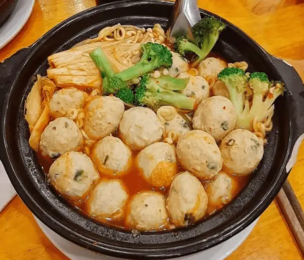 Mì bò viên ( 10 viên ) - 50.000 ₫ tại Ngọc Tiên - Mì Cay & Ăn Vặt - Trịnh Đình Trọng