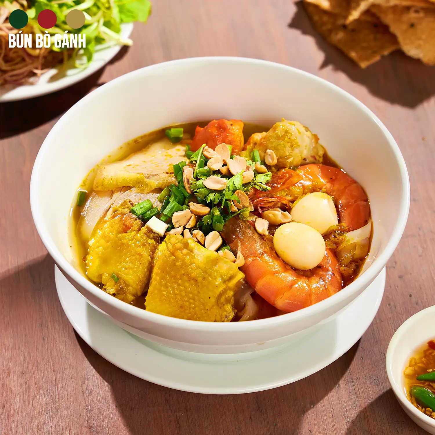 Mỳ Quảng Thập Cẩm - 60.000 ₫ tại Mệ Ơi - Bún Bò Huế & Bánh Huế - Phạm Văn Đồng