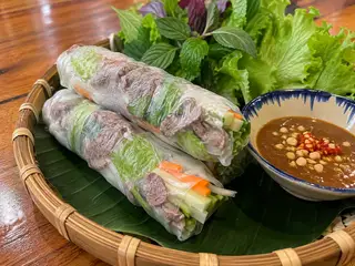 Hình ảnh 1 gỏi cuốn bò