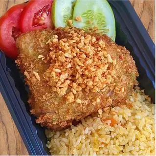 Cơm gà mắm tỏi - 54.000 ₫ tại  Cơm Gà Xí Muội Bà He - Ung Văn Khiêm