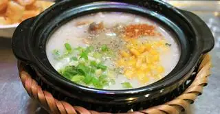 Hình ảnh cháo sườn sụn + ngô non