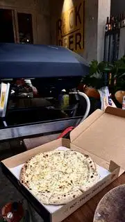 Pizza 4 Cheese - 160.000 ₫ tại Pizza RocknBeer - Khu Dân Cư Mega Village