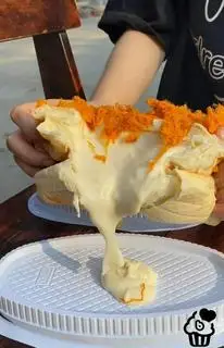Hình ảnh BÁNH PHOMAI TAN CHẢY 