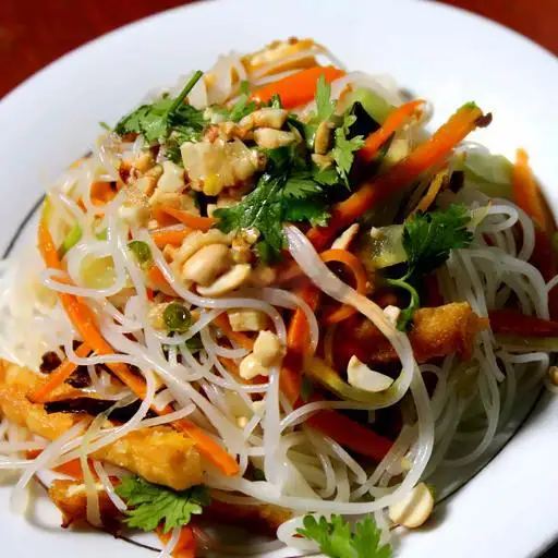 Bún thịt xào - 48.000 ₫ tại Quán Chay Chị Củ - Trần Đình Xu 