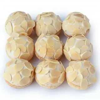Hình ảnh Su kem hạnh nhân cao cấp set 9 cái