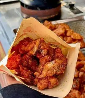 Hình ảnh Sụn gà rang muối