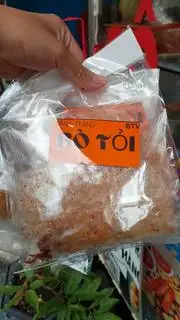Bánh bò tỏi - 14.000 ₫ tại Bánh Tráng Tỏi Ớt Cô Giang - Chung Cư Trần Quang Diệu