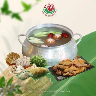 Lẩu Gà Nấm - Gà Ta Thả Vườn nguyên con (Gà chiên) - 378.000 ₫ tại Lẩu Gà Ớt Hiểm 109 - Nguyễn Thiện Thuật