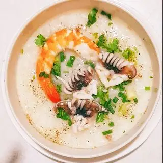 Hình ảnh Cháo hải sản thịt bằm( size lớn)