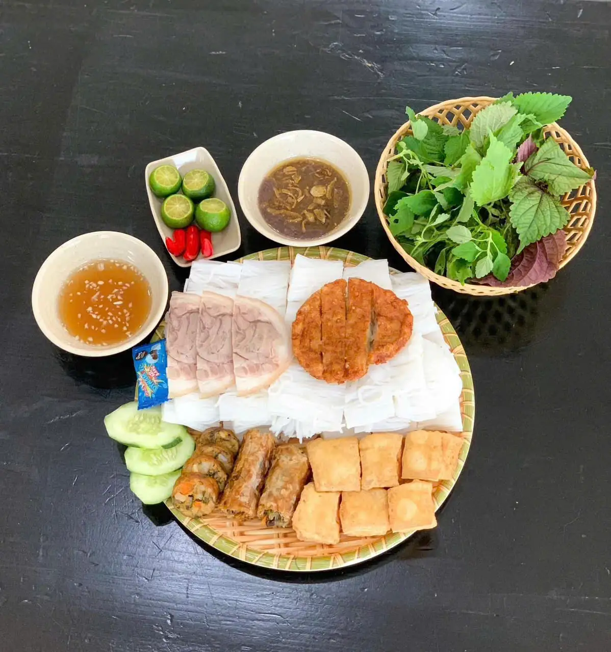 Hình ảnh Combo Đầy Đủ + 1 Chai 7up