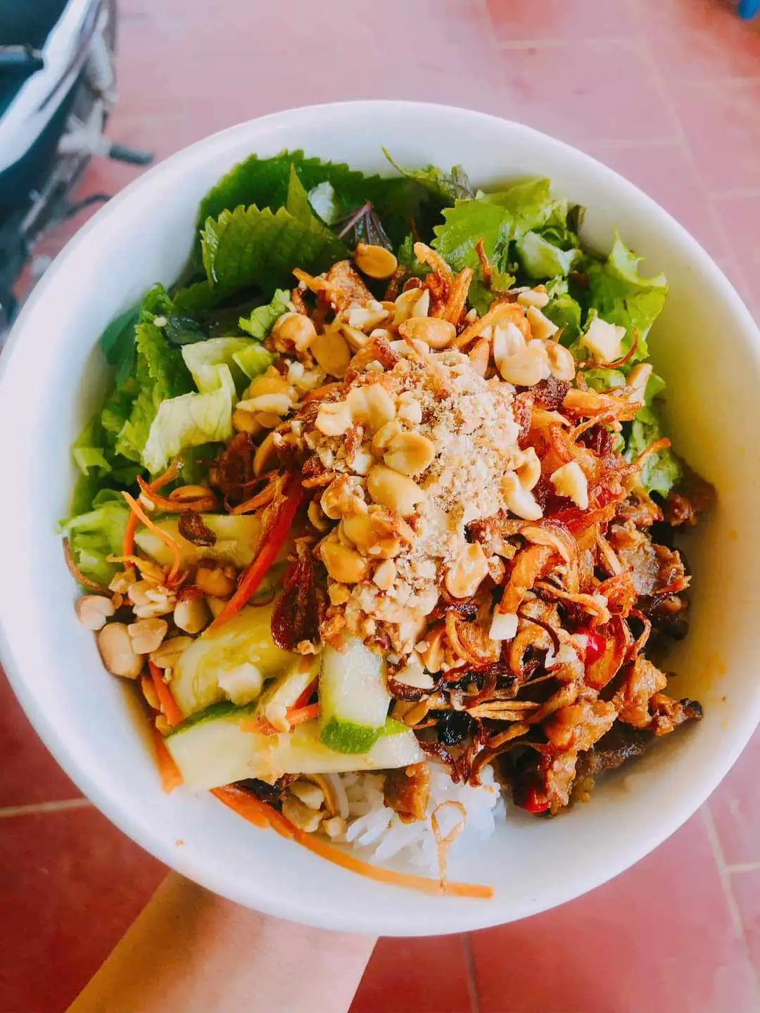 Hình ảnh Bún Trộn nem viên
