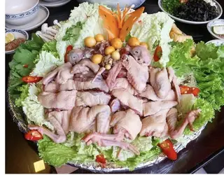 Hình ảnh Lẩu Nấm Chim Câu
