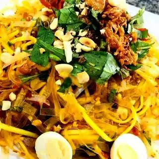 Hình ảnh Bánh tráng trộn sốt bơ