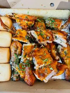 Hình ảnh GÀ NƯỚNG CƠM LAM - VỊ MẮM TỎI