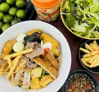 Hình ảnh Bún cá trộn đặc biệt