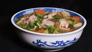 Hình ảnh Canh sườn non cải chua
