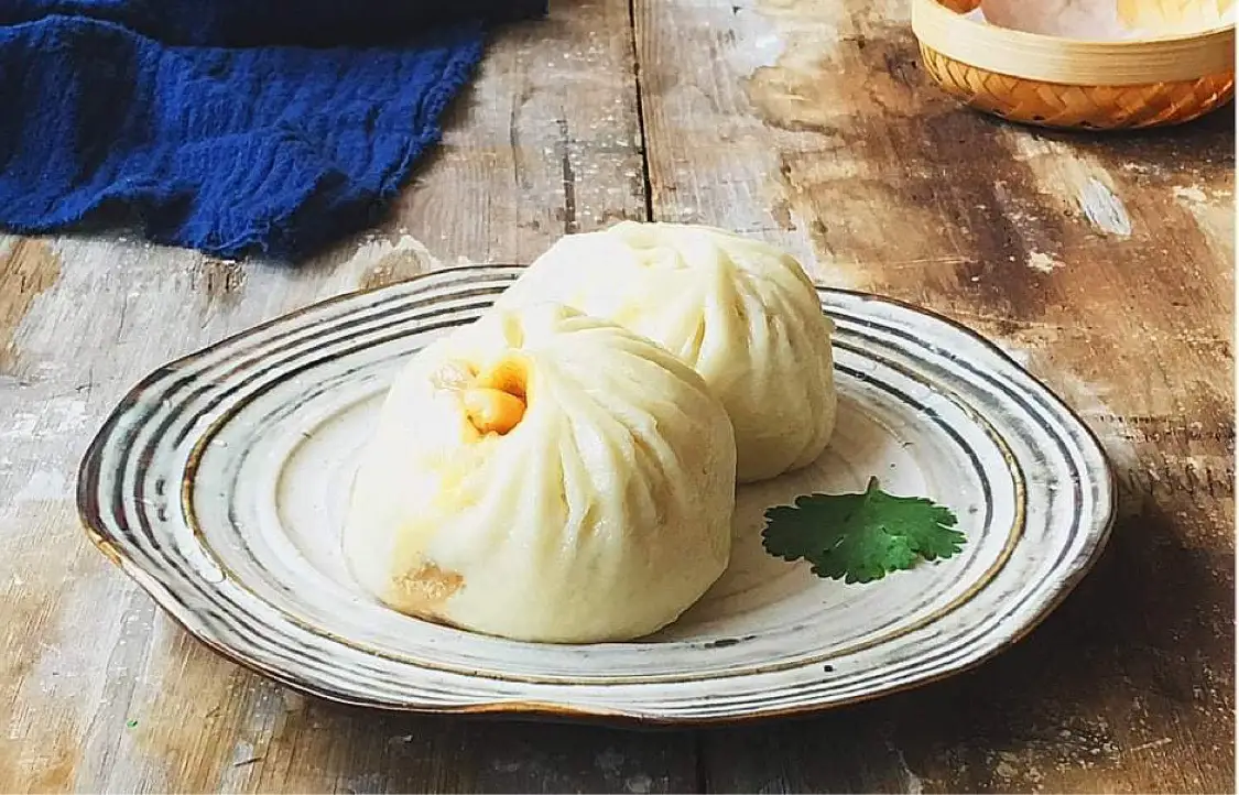 Hình ảnh Bánh Bao Trứng Cút