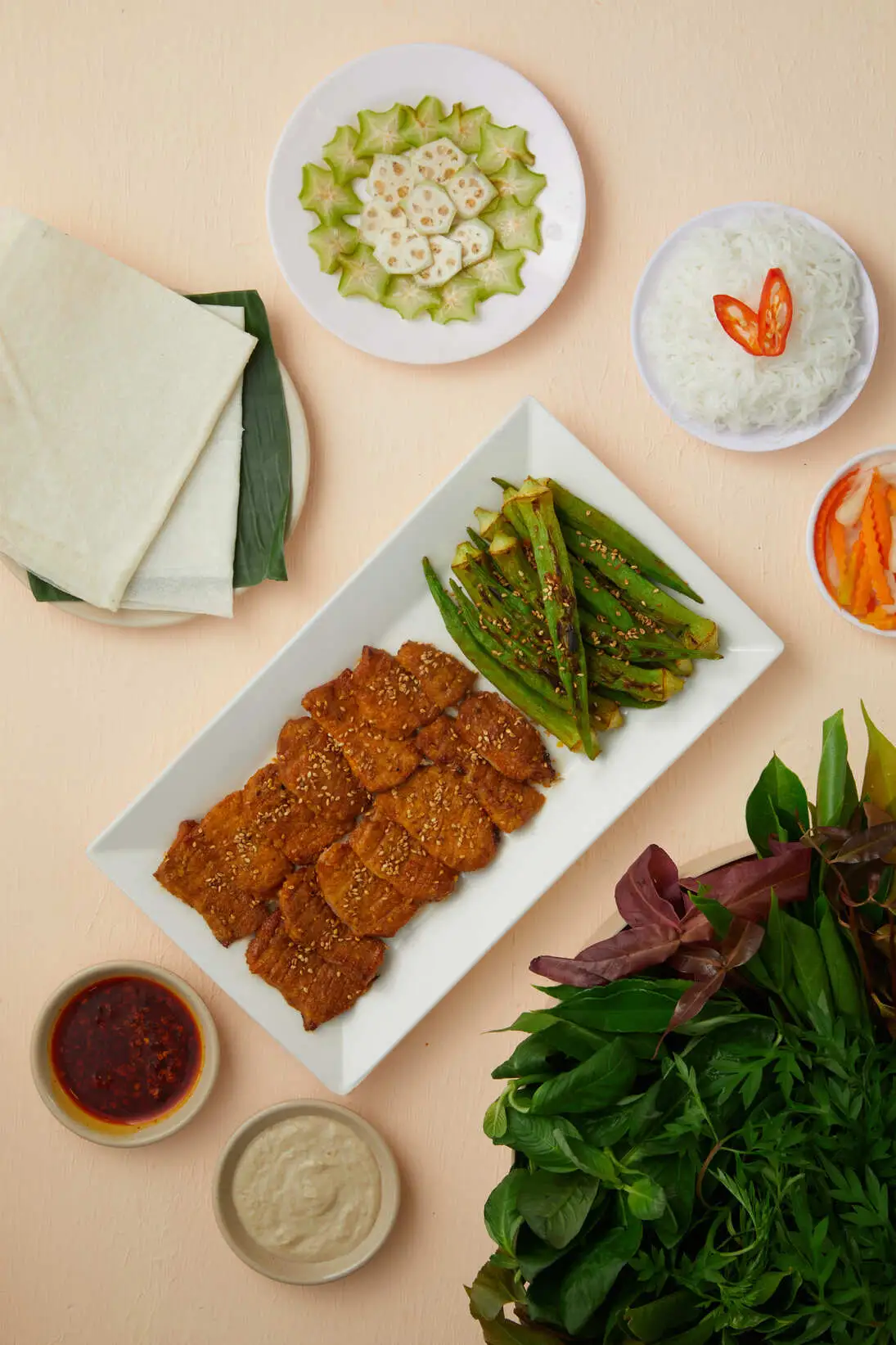 Hình ảnh Vú Heo Cuộn Rau Rừng