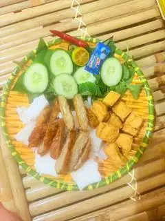 Bún đậu chả cốm - 47.000 ₫ tại Bún Đậu Cô Tuyết - Đường Số 10