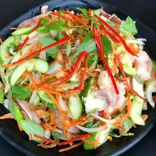 Hình ảnh nộm tai heo size L tặng coca 300ml