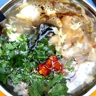 Súp cua - thêm 1/2 trứng bách thảo - 45.000 ₫ tại Súp Cua Thùy - Nguyễn Thông