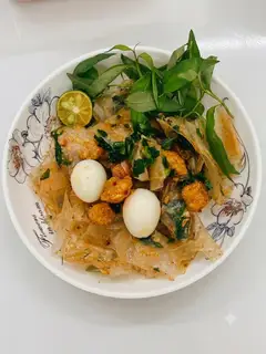 Bánh tráng trộn mỡ hành 2 trứng - 28.000 ₫ tại Ăn Vặt Trừ Cơm - Bánh Tráng Trộn Mỡ Hành Thơm Bơ - Thích Quảng Đức